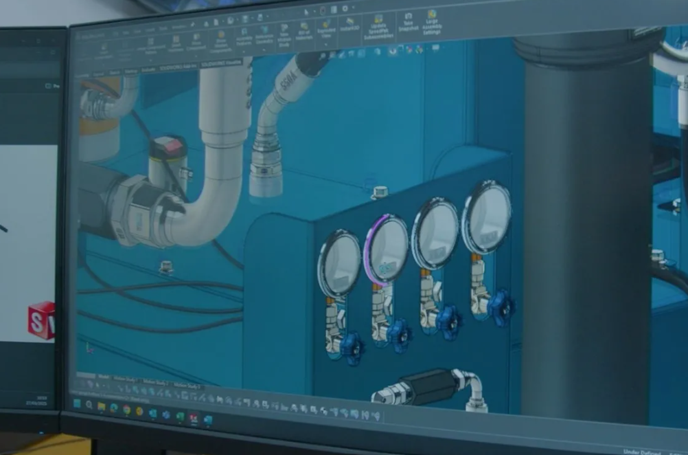 Trident: sistemas hidráulicos servocontrolados projetados em SOLIDWORKS